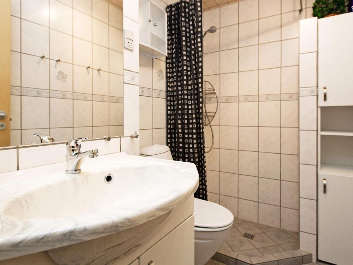 4 Person Holiday Home On A Holiday Park In Фанё Экстерьер фото